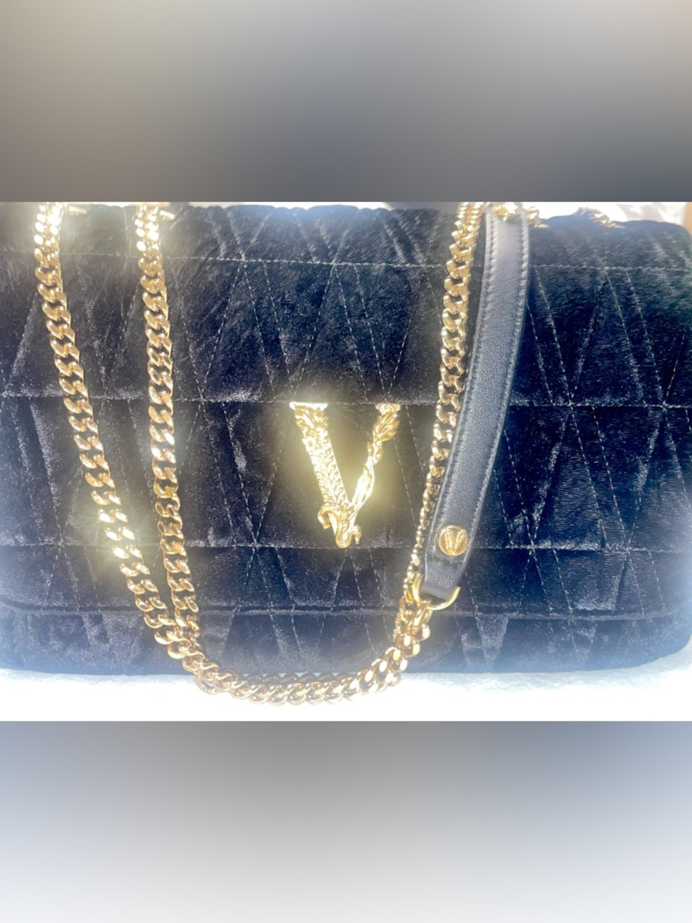 Versace Black Quilted Velvet Shoulder Bag with Gold V and Gold Hardware Chain - Picture 3 of 17